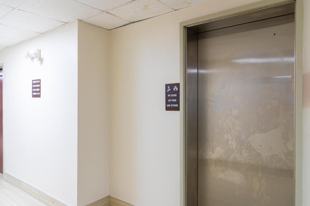 Red Roof Inn Plus+ & Suites Savannah - I-95 Τζώρτζταουν Εξωτερικό φωτογραφία