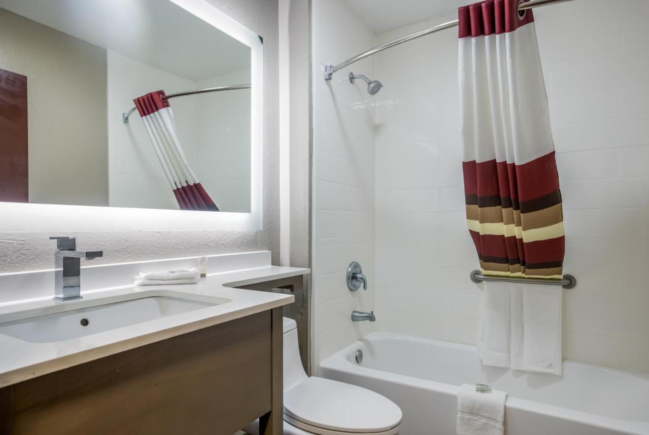 Red Roof Inn Plus+ & Suites Savannah - I-95 Τζώρτζταουν Εξωτερικό φωτογραφία