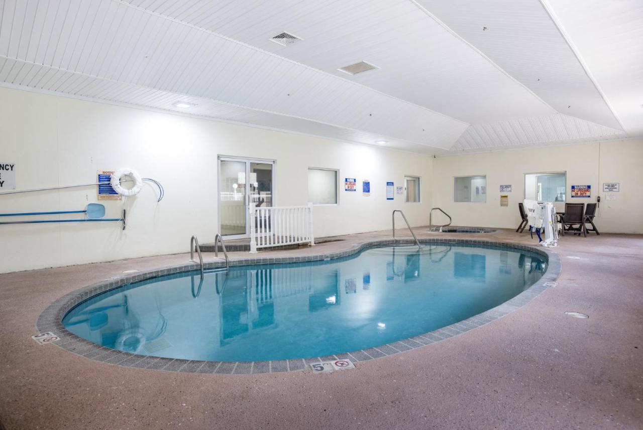 Red Roof Inn Plus+ & Suites Savannah - I-95 Τζώρτζταουν Εξωτερικό φωτογραφία